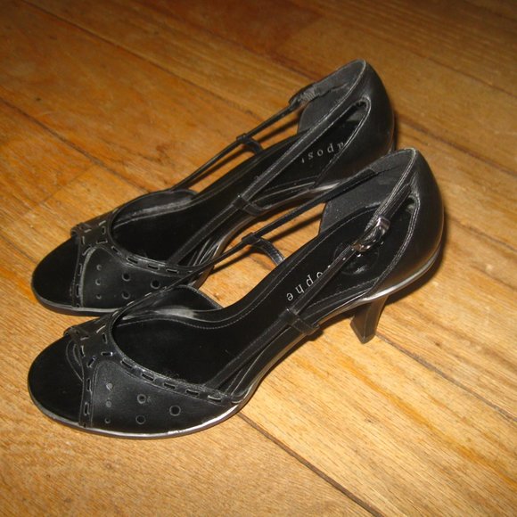 New Black Leather Peep Toe Heels - Picture 8 of 8